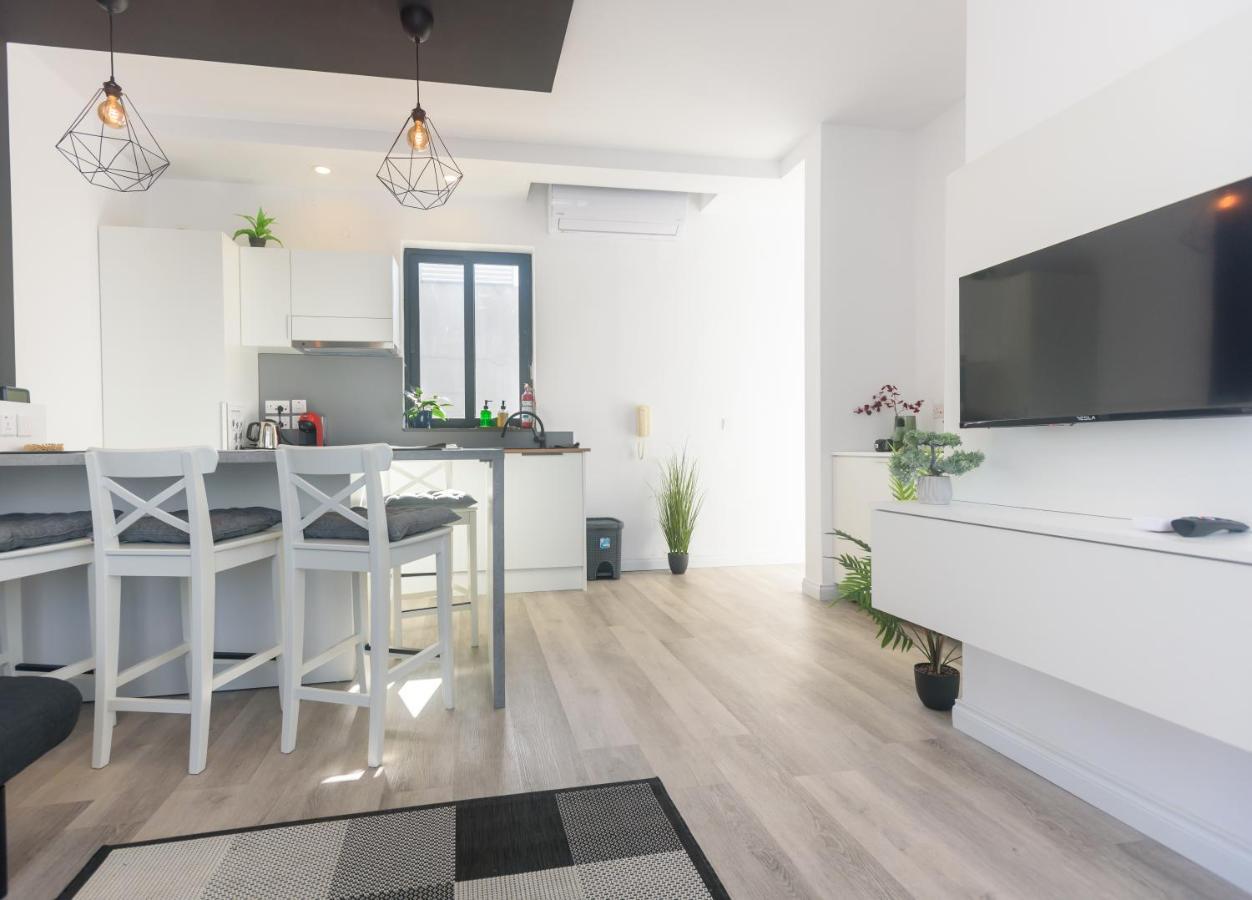 Apartmán Sarah'S Penthouse In Sliema Exteriér fotografie